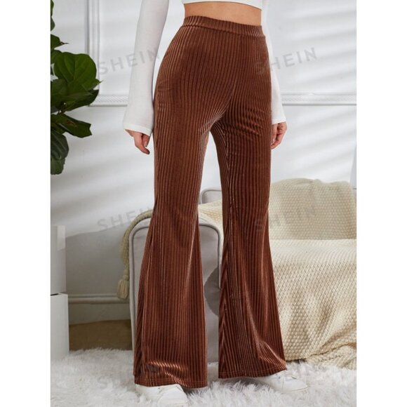 NWT High Waist Flare Leg Velvet Pants in Rust Brown Size Large - Picture 4 of 5